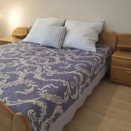 아파트 Mercedes Apartman Se 2 Loznici 마리안스케 라즈네