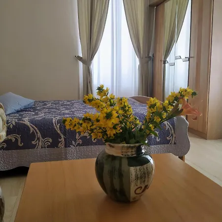 Apartment Mercedes Apartman Se 2 Loznici *