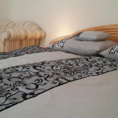 Mercedes Apartman Se 2 Loznici * 마리안스케 라즈네